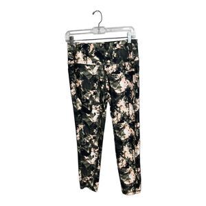 DSG Camouflage Athletic Side Pocket Leggings. Size Medium.